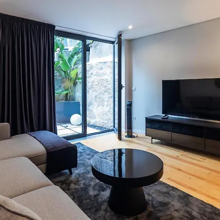 Apartment Premium 2br Flat Near Santa Catarina By Lovelystay