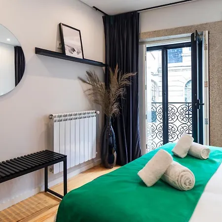 Apartment Premium 2br Flat Near Santa Catarina By Lovelystay Porto